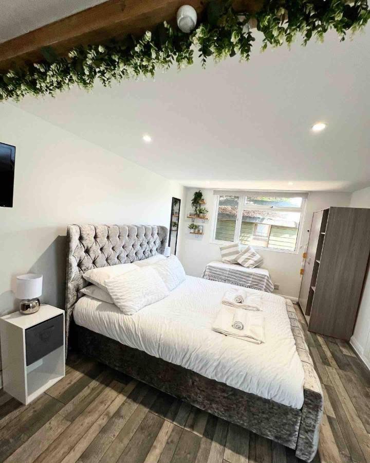 Willow Inn Бродстеърс Екстериор снимка
