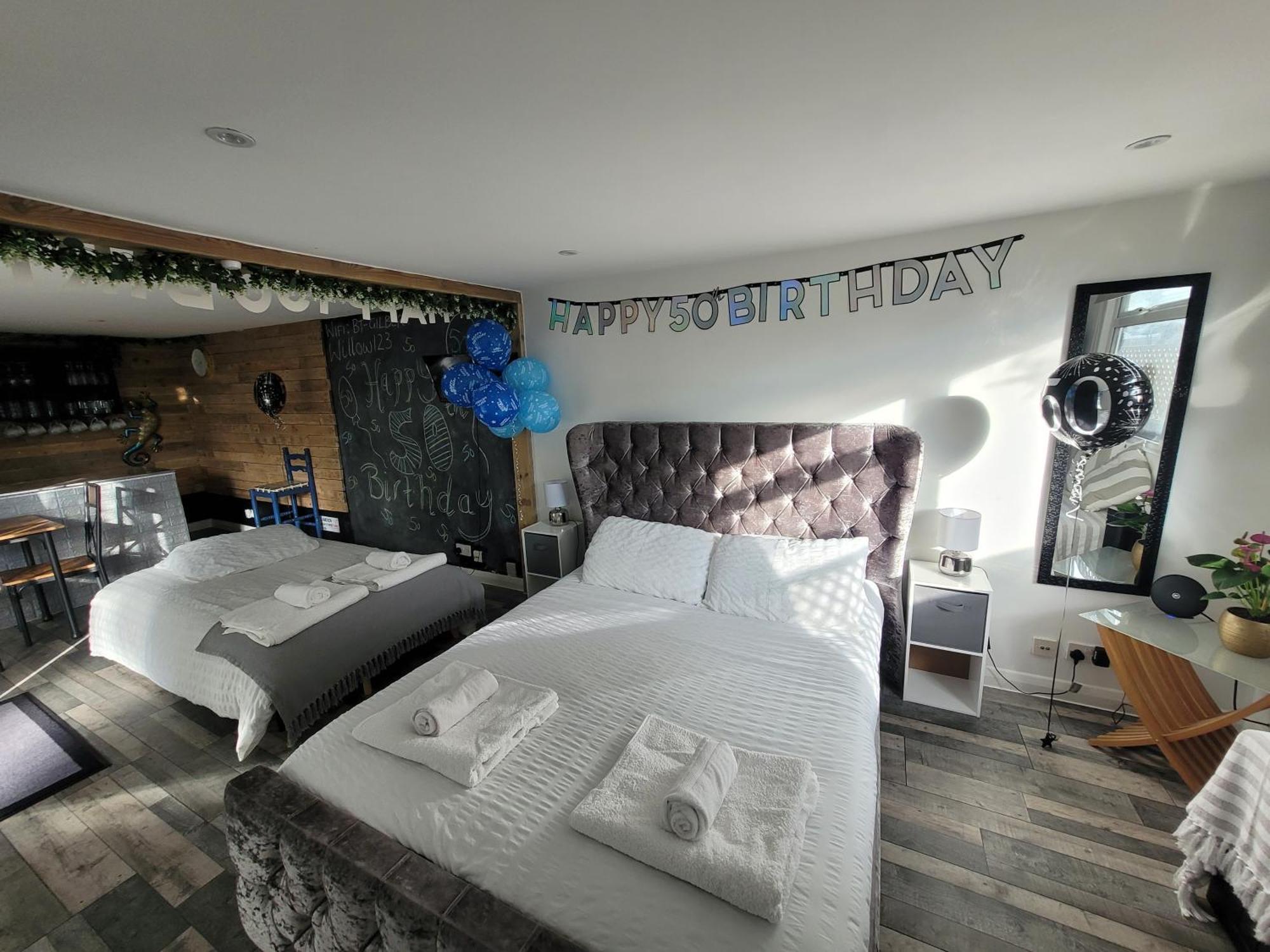 Willow Inn Бродстеърс Екстериор снимка