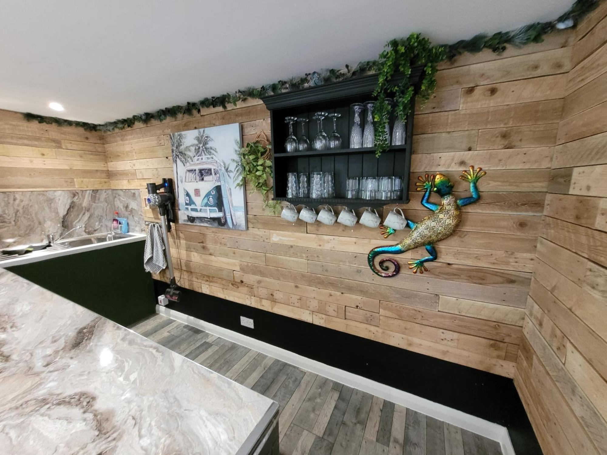 Willow Inn Бродстеърс Екстериор снимка